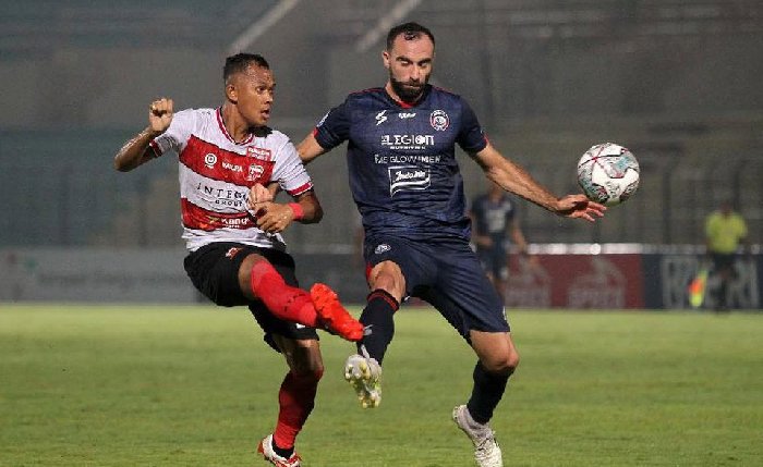 Nhận định Madura United vs Arema Malang 15h30 ngày 21/11/2024: Báo động đỏ