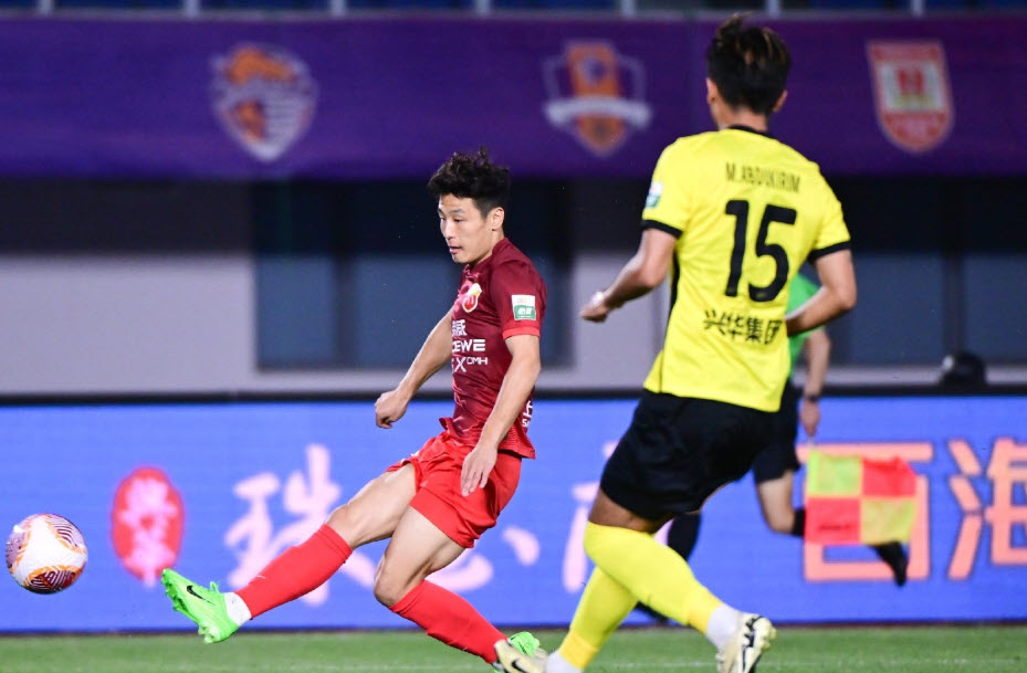 Nhận định Zhejiang Professional vs Shenzhen Peng City 18h35 ngày 1/4/2025: Kéo dài mạch thắng lợi - Ảnh 3