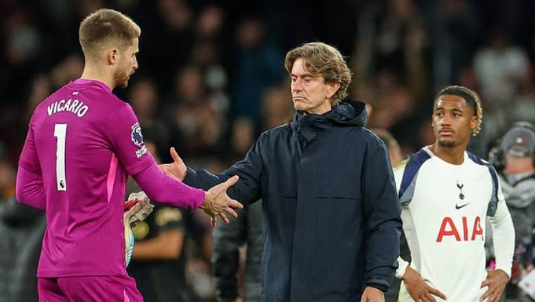 Thomas Frank condemns Tottenham fan over boos aimed at goalkeeper Vicario: 'Not true fans' - Ảnh 2