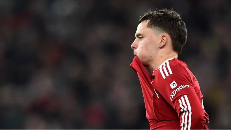 Star signing Florian Wirtz denied first Liverpool goal as Liverpool are held by Sunderland - Ảnh 2