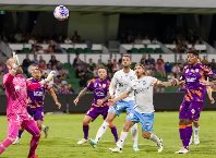 Nhận định Adelaide United vs Perth Glory 15h35 ngày 29/11/2024: Sức mạnh không thể ngăn cản